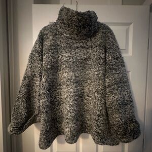 Anthropologie Sunday In Brooklyn Cozy Sweater - Size M/L